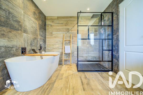 Maison à vendre 9 pièces 219 m² Audun-le-Roman