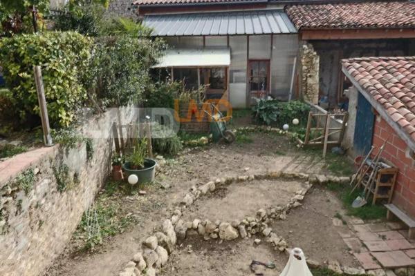 Maison T4, jardin et dépendances