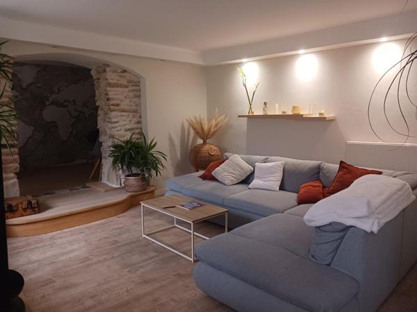 Maison  6 pièce(s) 147 m2