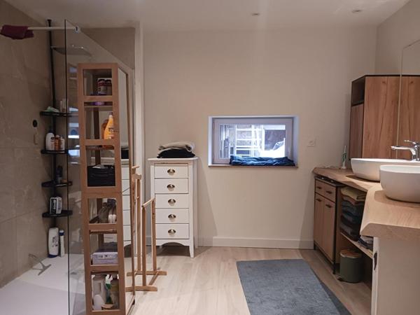 Maison  6 pièce(s) 147 m2
