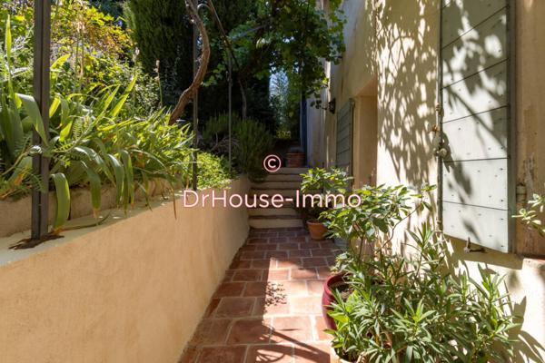 Maison à vendre 10 pièces de 286 m²