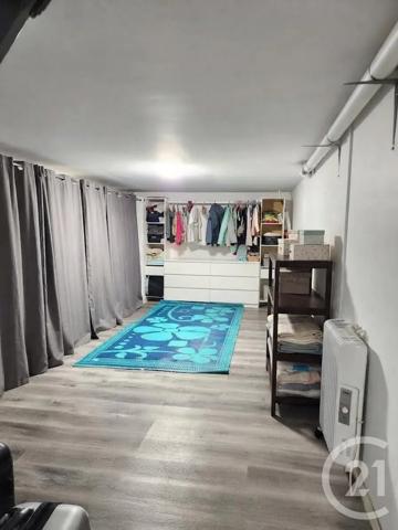 Maison à vendre  5 pièces - 91,56 m 2   MEYZIEU  - 69