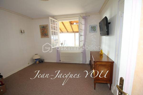 Maison de village de 230 m²