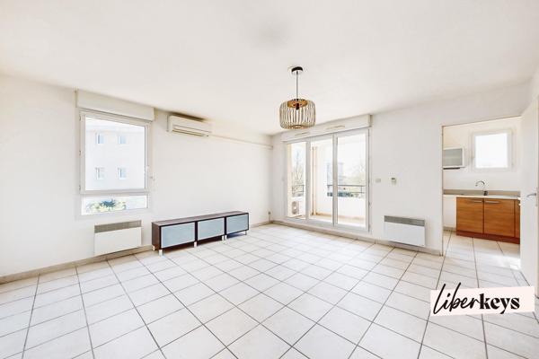 T3 lumineux 61 m² avec terrasse + 2 stationnements – Trigance Istres