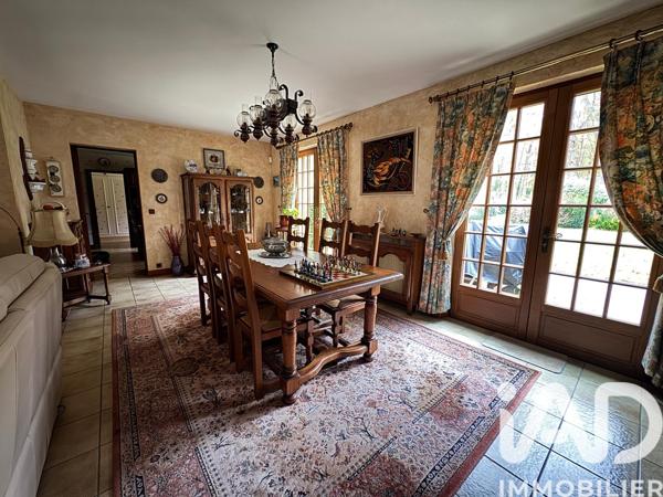 Maison à vendre 8 pièces 255 m² Lamorlaye