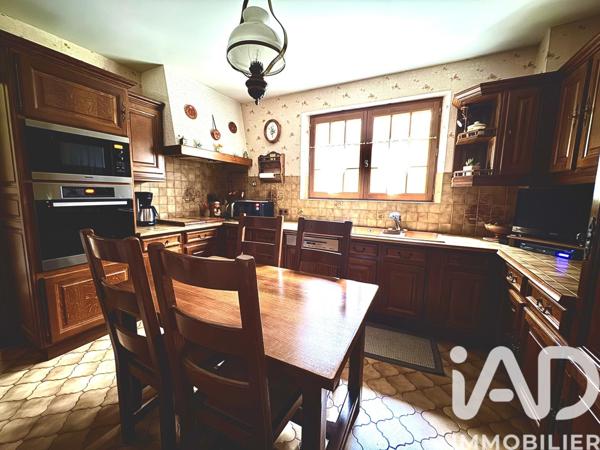 Maison à vendre 8 pièces 255 m² Lamorlaye