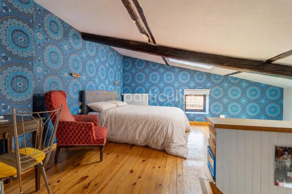 Vente
                Maison102,5 m² - 3 Pièces -
                    CLERMONT FERRAND (63100)