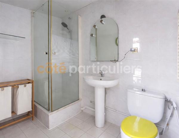 Vente
                Maison102,5 m² - 3 Pièces -
                    CLERMONT FERRAND (63100)