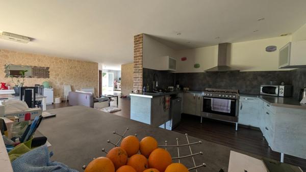 Maison Montpon Menesterol 7 pièce(s) 190 m2