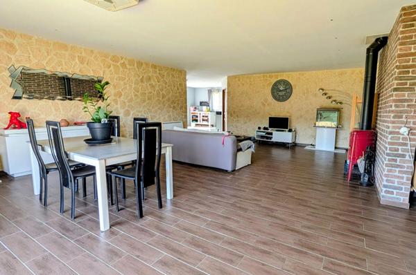 Maison Montpon Menesterol 7 pièce(s) 190 m2