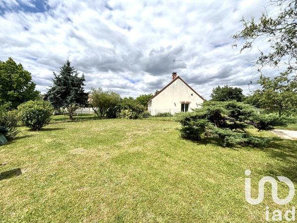 Maison 7 pièces de 123 m² à Semoy (45400)