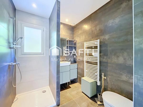 Villa évolutive au calme, 4 ch, 2 cuisines, garage
