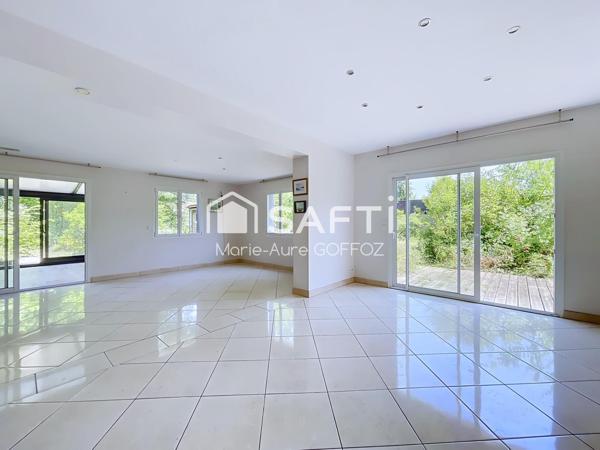 Villa évolutive au calme, 4 ch, 2 cuisines, garage