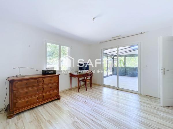 Villa évolutive au calme, 4 ch, 2 cuisines, garage