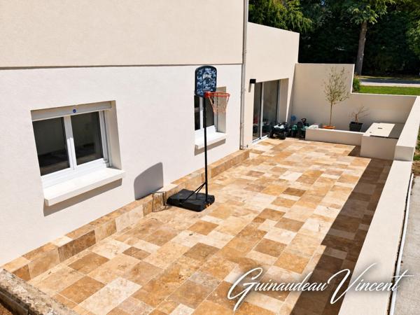 Maison à CHOLET, 49300 - 7 pièces 197m²