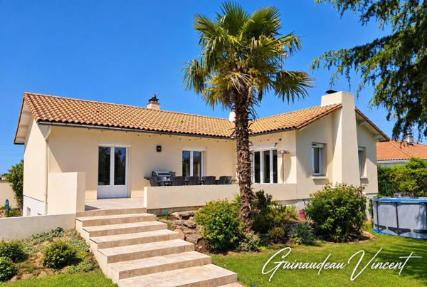 Maison à CHOLET, 49300 - 7 pièces 197m²