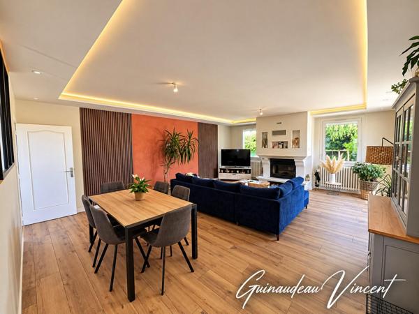 Maison à CHOLET, 49300 - 7 pièces 197m²