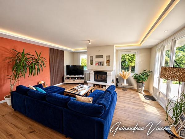 Maison à CHOLET, 49300 - 7 pièces 197m²