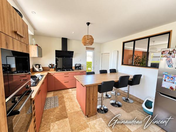 Maison à CHOLET, 49300 - 7 pièces 197m²
