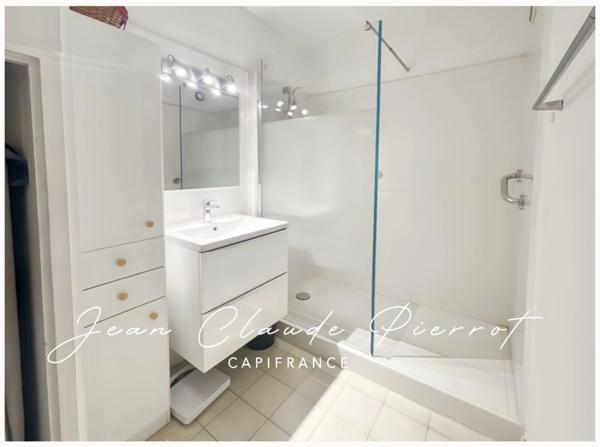 Appartement à vendre 2 pièces LUNEL (34)