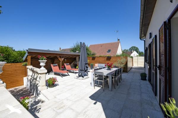 Maison à vendre 530 400 € Luzarches 6 p 167 m² DPE D