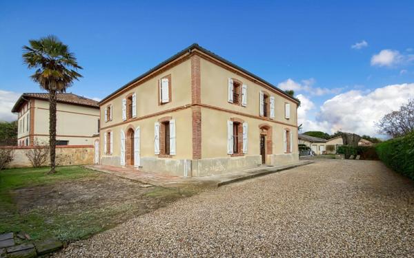 Maison à vendre    8 pièces •  Castelsarrasin