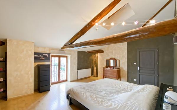 Maison à vendre    8 pièces •  Castelsarrasin