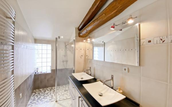 Maison à vendre    8 pièces •  Castelsarrasin