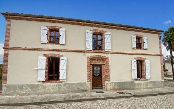 Maison à vendre    8 pièces •  Castelsarrasin