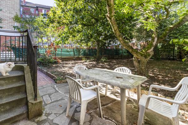 Maison
         3 pièces
        - 80 m² Exclusivité 575 000 € *