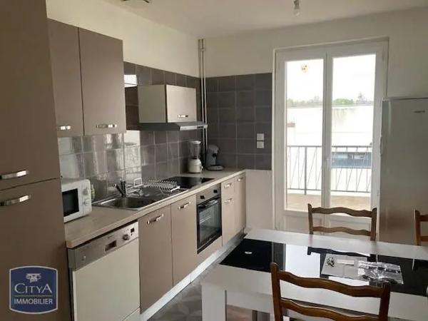 Location appartement 4 pièces de 77m²