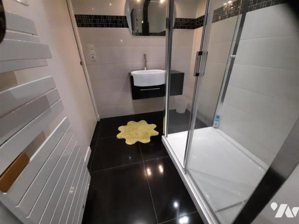 Maison contemporaine sur SENE