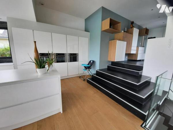 Maison contemporaine sur SENE