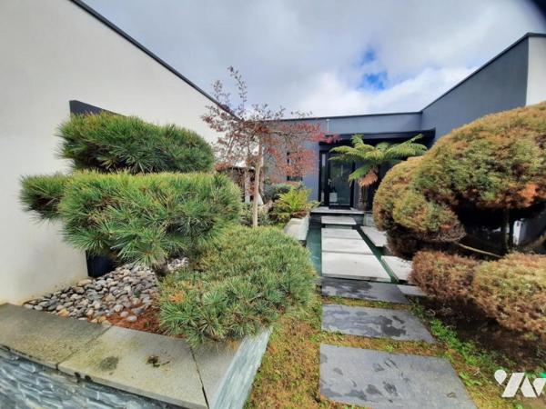 Maison contemporaine sur SENE