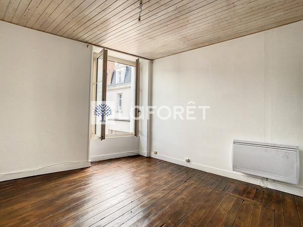 Location appartement Thouars - 3 pièce(s) - 77 m² - 401 € par mois