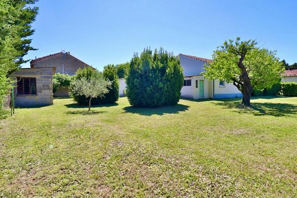 Maison Jonquières 75 m2 + Terrain 3136m2