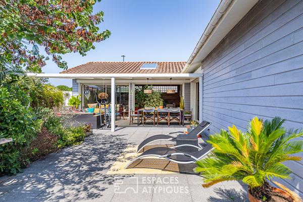 Villa en dialogue avec la nature au centre de La Teste