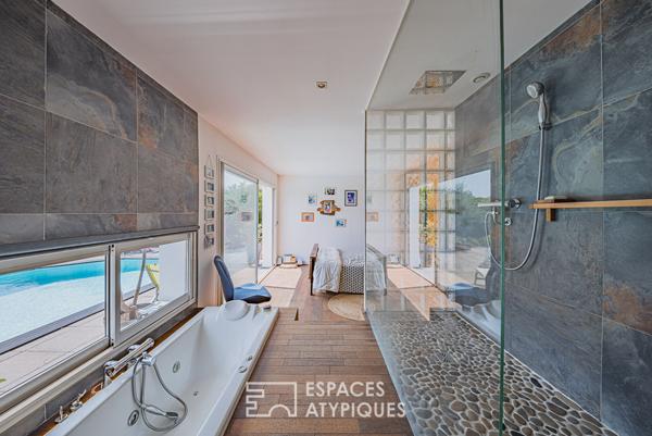 Villa en dialogue avec la nature au centre de La Teste