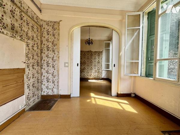 2 pièces de 43m² avec une grande cave