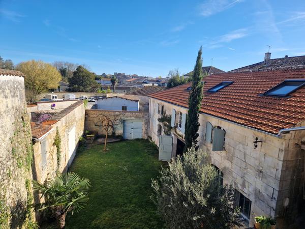 Charmante maison en plein cœur du bourg