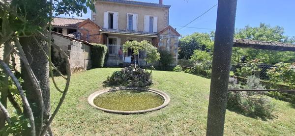 Maison de ville avec jardin La Rochefoucauld Détails des diagnostics énergétiques