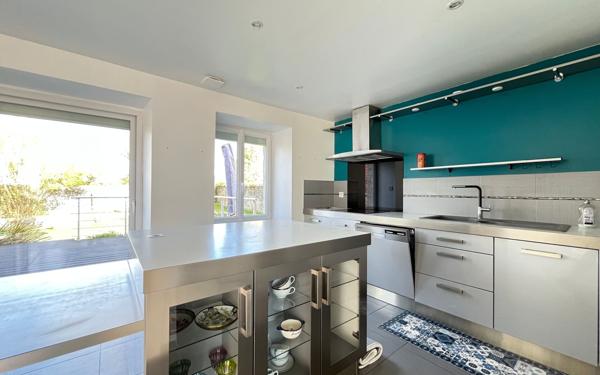 Maison à vendre    6 pièces •  Damigny