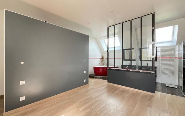 Maison à vendre    6 pièces •  Damigny