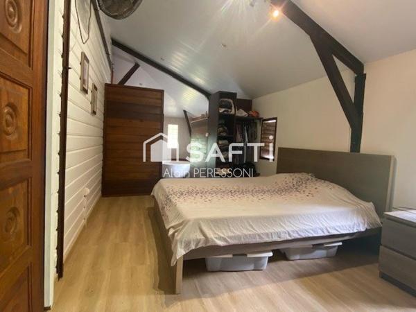 Propriété de style Créole T6 sur parcelle de 1Ha Piscine