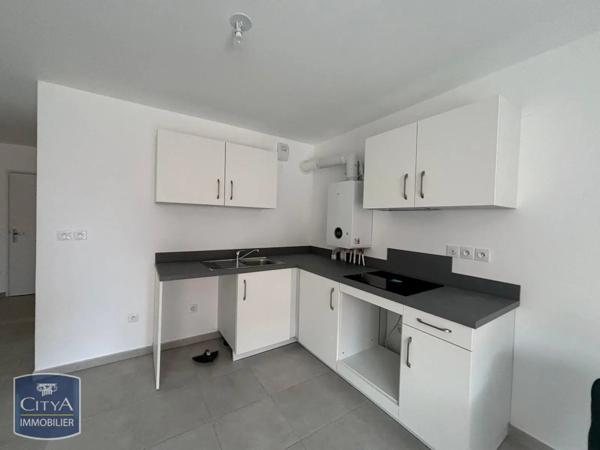 Appartement à louer 3 pièces 62.41m² Marseille (13002)