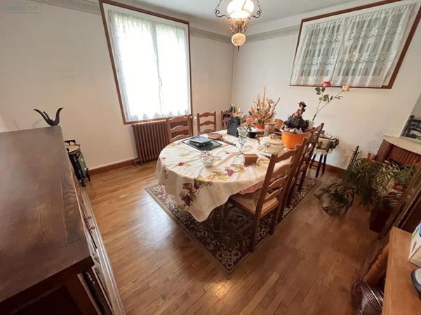 Maison individuelle à vendre à Bort-les-Orgues en Corrèze (19110), ref : 104T-15029