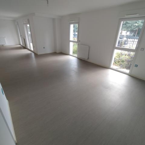 La Roseraie / Orgemont Local commercial de 64m²