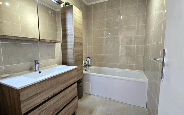 Appartement à vendre    3 pièces • 68 m2 Ris-Orangis