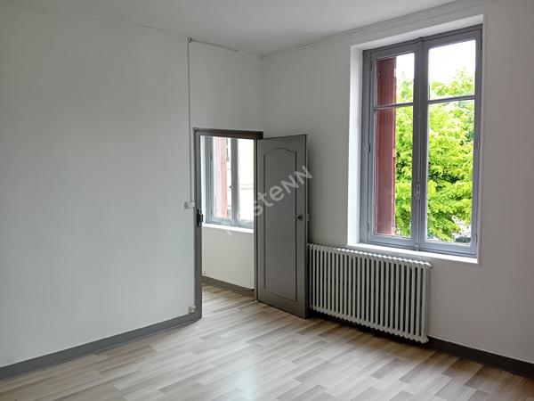 Bel appartement spacieux au coeur de Louhans