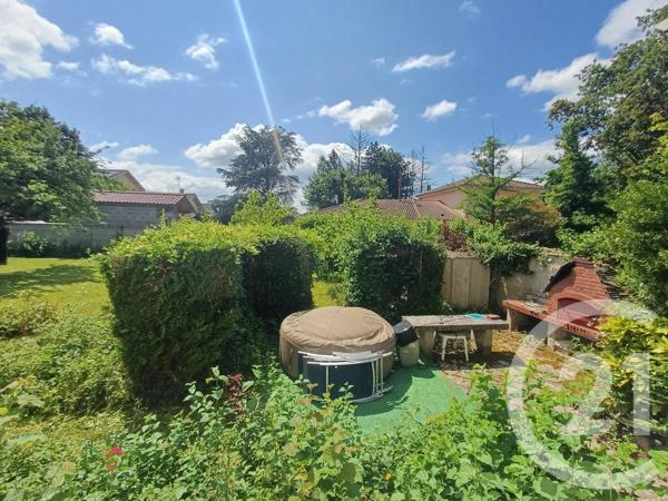 Maison à vendre  6 pièces - 200 m2 ST DENIS LES BOURG - 01